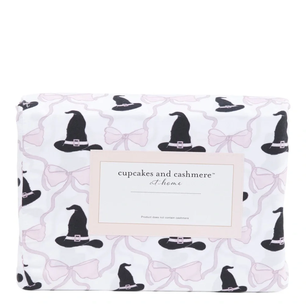 Cupcakes and Cashmere Witch Hat and bows Sheet set 🧙🏻🎀🎀 2025